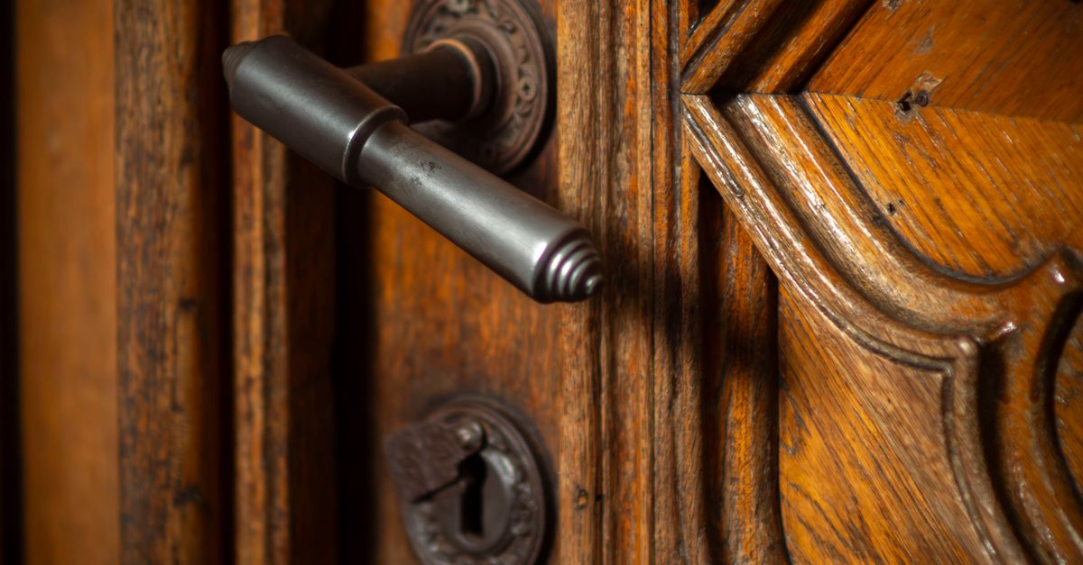 Mortise Lock vs. Door Knob Lock: Which Is Right for Your Brooklyn Door? — Broadway Locksmith and Automotive Corp
