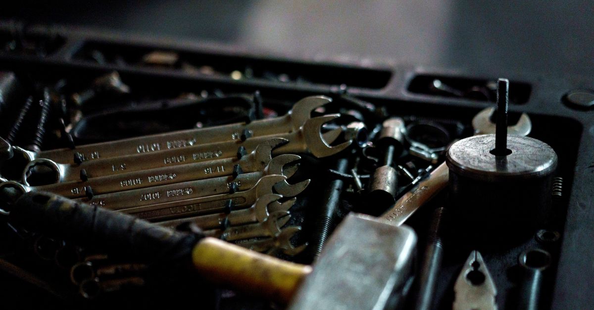 locksmith tools keys — Broadway Locksmith and Automotive Corp