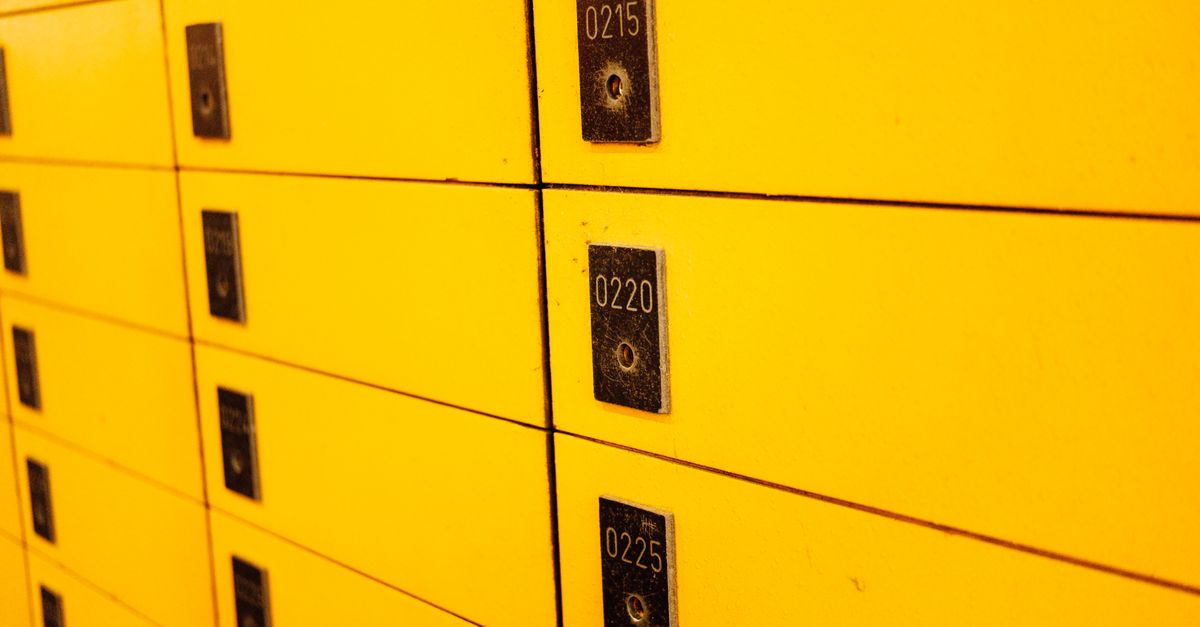 24/7 Emergency Locksmith Response for Brooklyn Storage Facilities — Broadway Locksmith and Automotive Corp